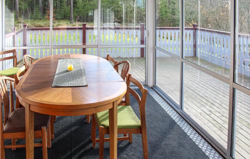 Oxaback House | Cozy Home in Xabck with Kitchen - Perfect for Families