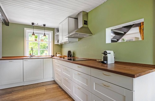 Tejn House | Amazing home in Allinge with WiFi