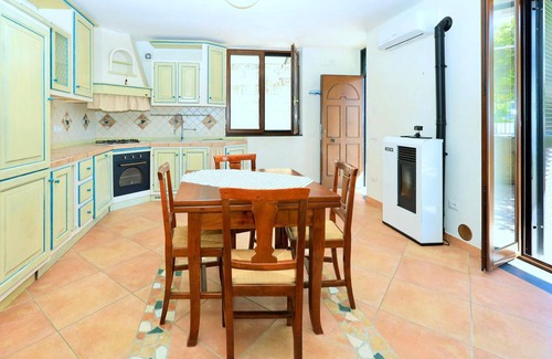 Bacoli House | Relax at a Sea View Vacation Home with Private Whirlpools