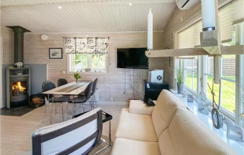 Sweden House | Family-Friendly Retreat in Boxholm with Sea View