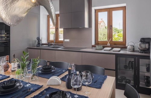 Cabrunici House | Enchanting Stone House with Private Pool & Spa Retreat