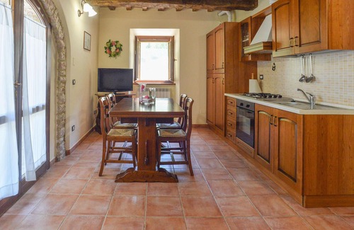 Cagli House | Relaxing Vacation Home with Pool in Prime Location