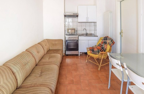 Terni House | Family Retreat in Scenic Italian Countryside Between Florence & Rome