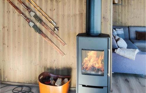 Øvre Ramse House | Pet-Friendly 2 Bedroom Home in Dlemo for Family Getaways