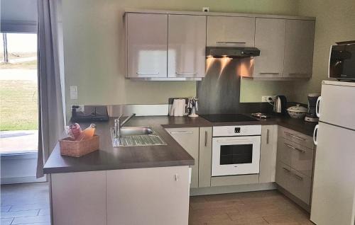 Elliant House | Cozy Elliant Home with Pool and Wifi for Your Getaway