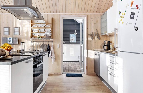 Farso House | Relaxing Getaway by the Limfjord with Inviting Sauna