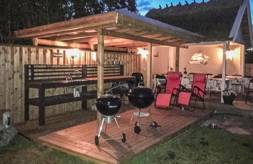 Tosteberga House | Cozy Cottage by the Sea with Pet-Friendly Amenities