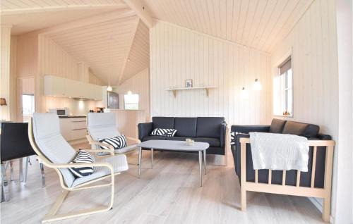 Frørup House | Cozy Home in Frørup with WiFi and Pet-Friendly Amenities