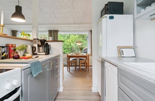 Grlev House | Cozy Cottage Retreat with Ocean Views at Jammerland Bay