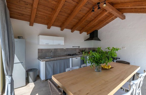 Makovci House | Discover Casa IDa: Unique Retreat in Vigini Village