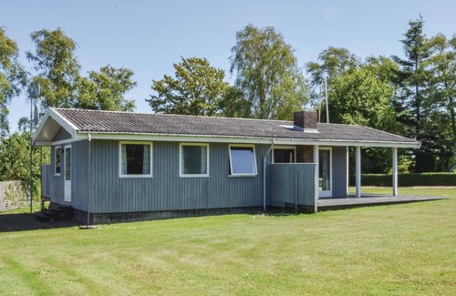 Østerskov House | Ocean View 4-Bedroom Retreat in Humble for Families
