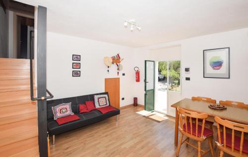 Chiaramonte Gulfi House | Inviting Home in Chiaramonte Gulfi with Pool & Wifi