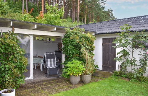 Kivik House | Experience Nature in a Beachfront Cottage by the Ocean
