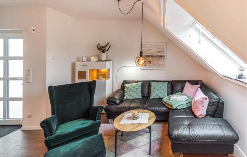 Wohlenberg House | Elegant Home in Klütz with Kitchen and Family Amenities