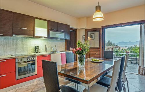 Kokkari House | Elegant Home in Kokari with Pool and Hot Tub Amenities