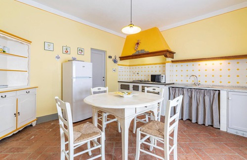 San Rocco House | Enjoy a Memorable Getaway in This Poolside Vacation Home