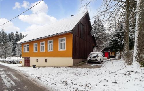 Delnice House | Cozy Getaway in Lucice - Delnice with Free Wifi