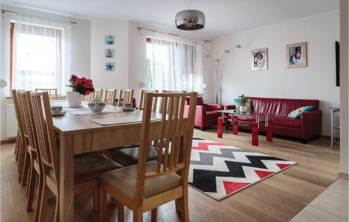 Mielno House | Elegant Home in Mielno with Free Wifi & Pet-Friendly Options