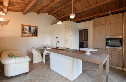 Modica House | Elegant 2-Bedroom Retreat in Scenic Modica with Spa