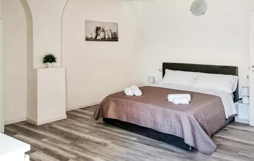 Noicattaro House | Family-Friendly Retreat in Noicattaro with Kitchen Access