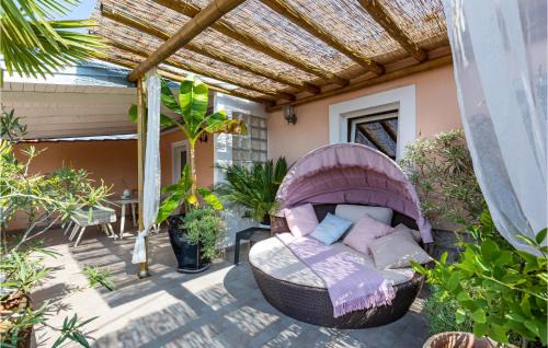 Polje House | Delightful Home in Polje with Heated Pool and Hot Tub