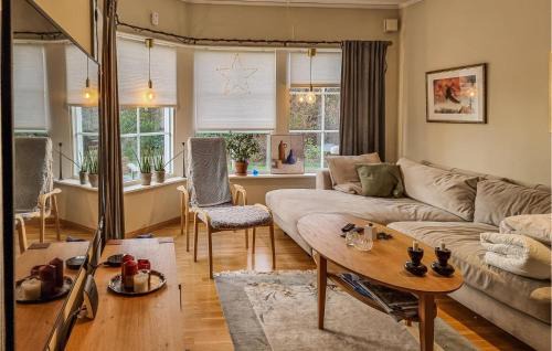 Roennaeng House | Cozy Pet Friendly Home with Sea View in Rnnng