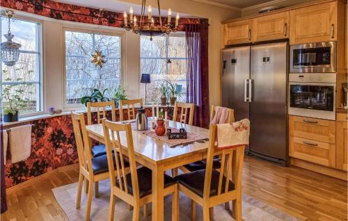 Roennaeng House | Cozy Pet Friendly Home with Sea View in Rnnng