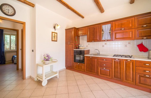 Ribera House | Pet-Friendly 2 Bedroom Getaway with Oceanfront Bliss