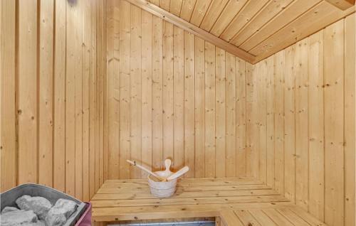 Spodsbjerg House | Inviting Retreat in Rudkøbing with Sauna & Family-Friendly Amenities