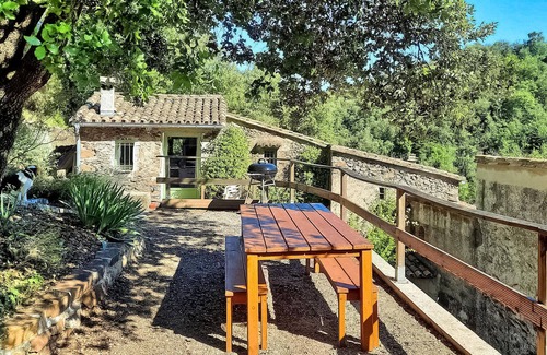 Saint-Bresson House | Top-Rated 2 Bedroom Stay in Saint Bresson with Pool & Spa