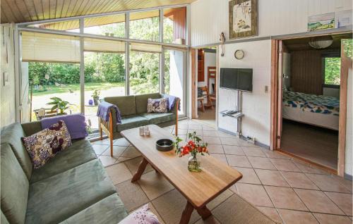 Samsø House | Cozy Home in Samsø with Kitchen, Pet & Child Friendly