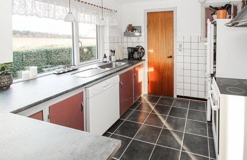 Samsø House | Relaxing Getaway in an Idyllic Setting with Scenic Views