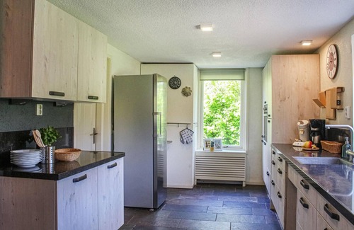 Scharendijke House | Unforgettable Getaway in a Pet-Friendly Oceanfront Home