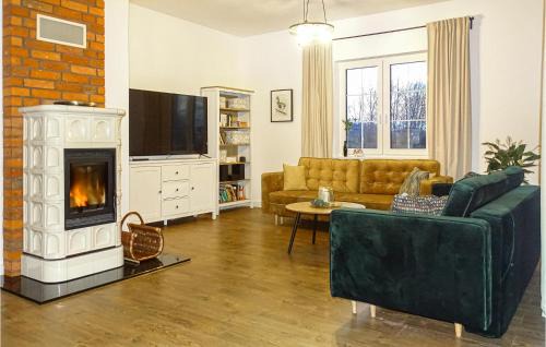 gmina Srokowo House | Cozy 6 Bedroom Home in Srokowo - Perfect for Families