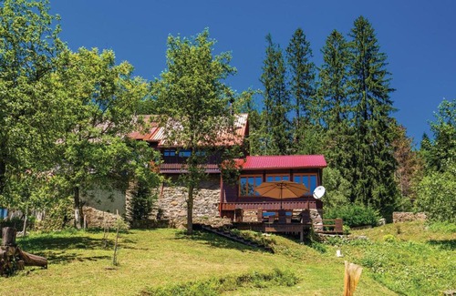 Skrad House | Inviting Skrad Retreat with 3 Bedrooms, Hot Tub & Sauna