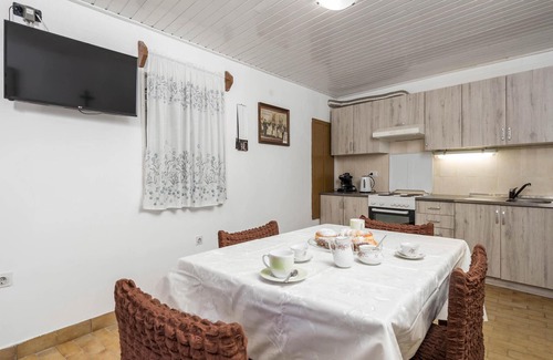 Susak House | Tranquil Escape: Discover the Beauty of Susak Island
