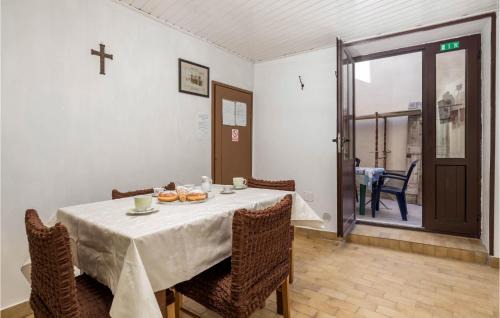 Susak House | Kid-Friendly Getaway: Stay at Amazing Home in Susak