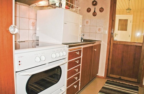 Svanesund House | Ideal 4-Bedroom Getaway with Ocean View in Svanesund