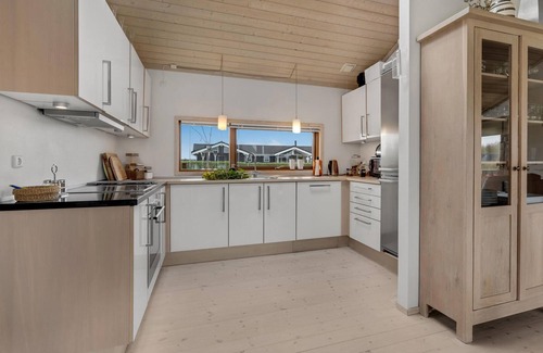 Skovmose House | Cozy Beachfront Getaway in Skovmose, Island of Als