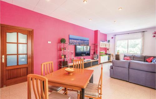 Agora Parc House | Inviting Tordera Retreat with Hot Tub and Pool Access