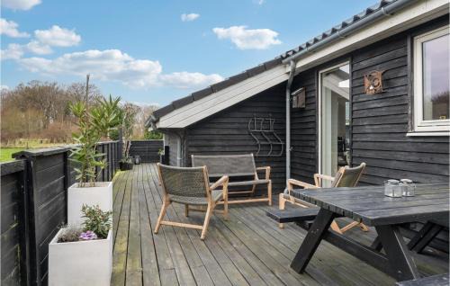 Hov House | Pet-Friendly Home in Tranekær with Kitchen Amenities