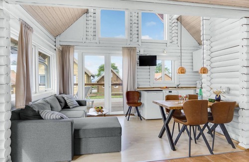 Tranekaer House | Inviting Family Cottage with Ocean View and Great Amenities