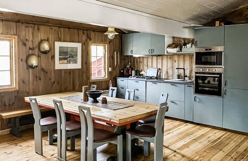 Atra House | Embrace Nature at a Cozy Vacation Home in Tuddal