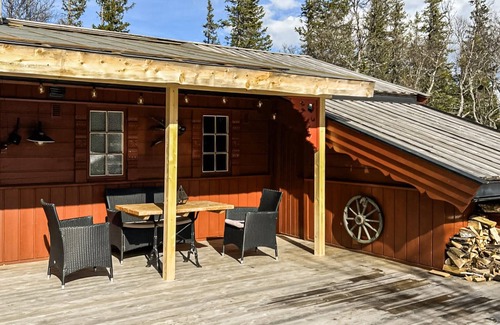 Atra House | Embrace Nature at a Cozy Vacation Home in Tuddal