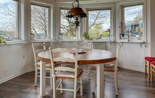 Uddevalla Municipality House | Family-Friendly Home in Uddevalla with Full Kitchen