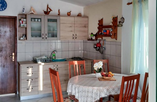 Otok Zizanj House | Enjoy a Sunny Getaway on the Beautiful Croatian Island