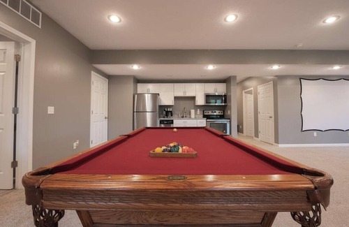 Bloomington House | Perfect Craftsman Home Steps from IU's Campus - 10/10 Rated