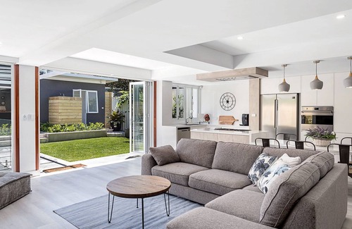 Shoal Bay House | Inviting Home with Pool near Shoal Bay Beach - 8.6/10 Rated