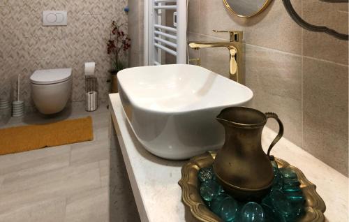 Ivanec House | Cozy Home in Radovan with Pool and Family Amenities