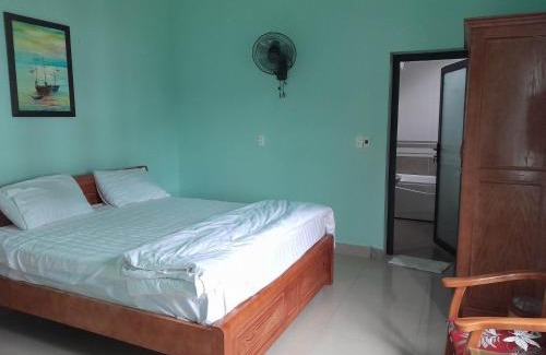 Dong Hoi House | Beautiful Oceanfront Hotel in Trương Pháp, Đồng Hới